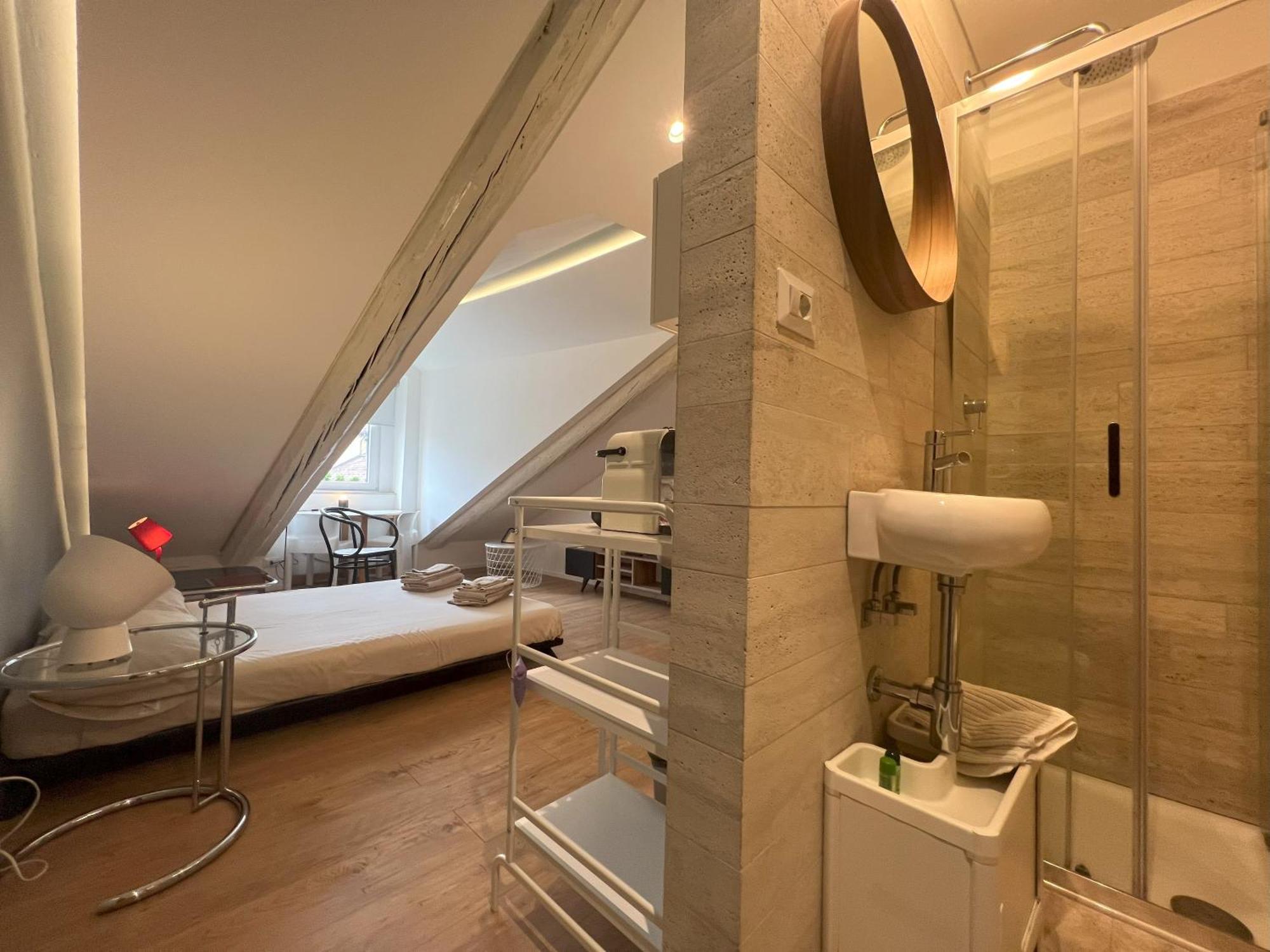 Valeggio15 - Design In Apartment Turin